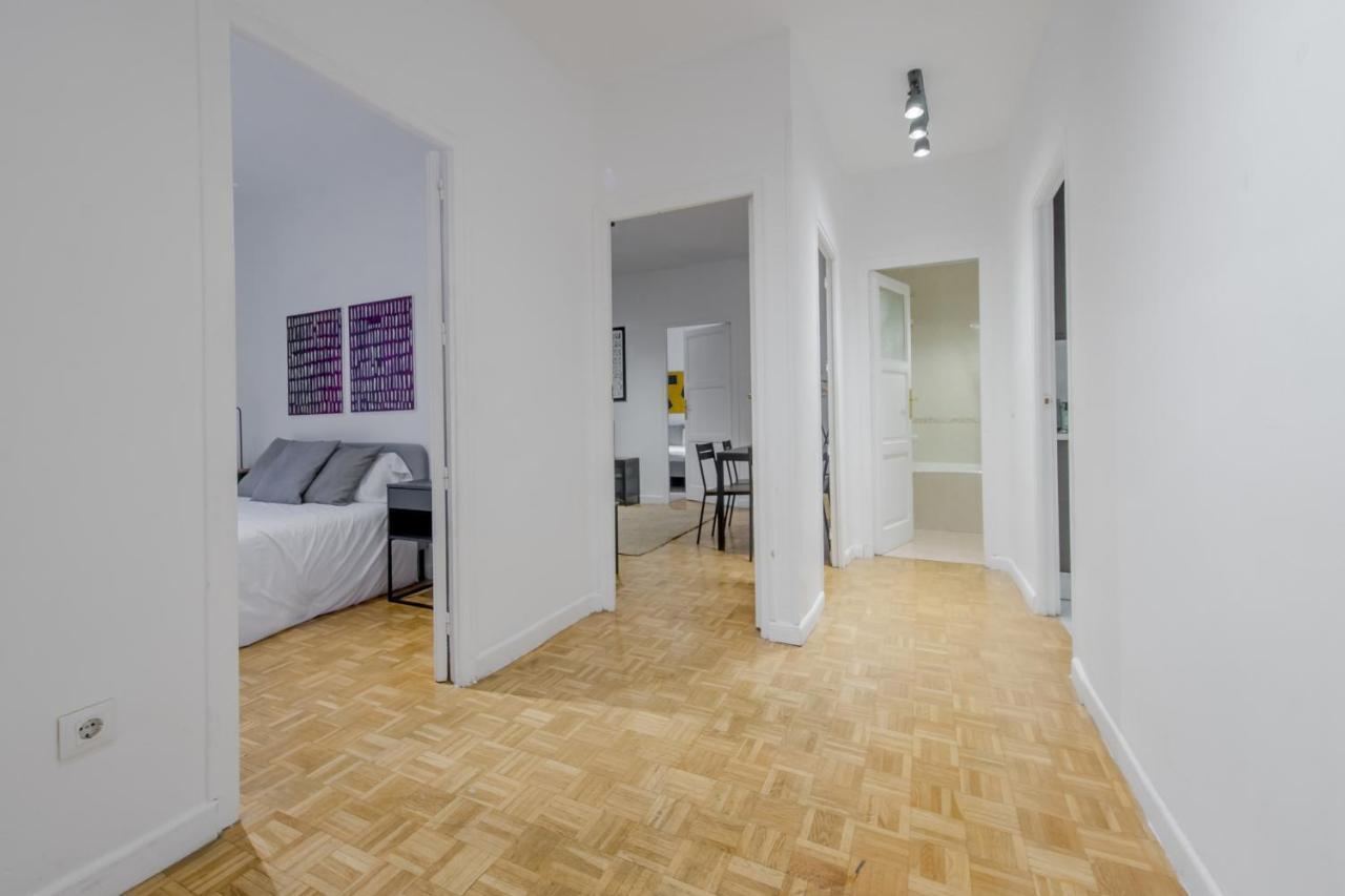 Centrico Apt Para 7P En La Latina/Centro Madrid Kültér fotó