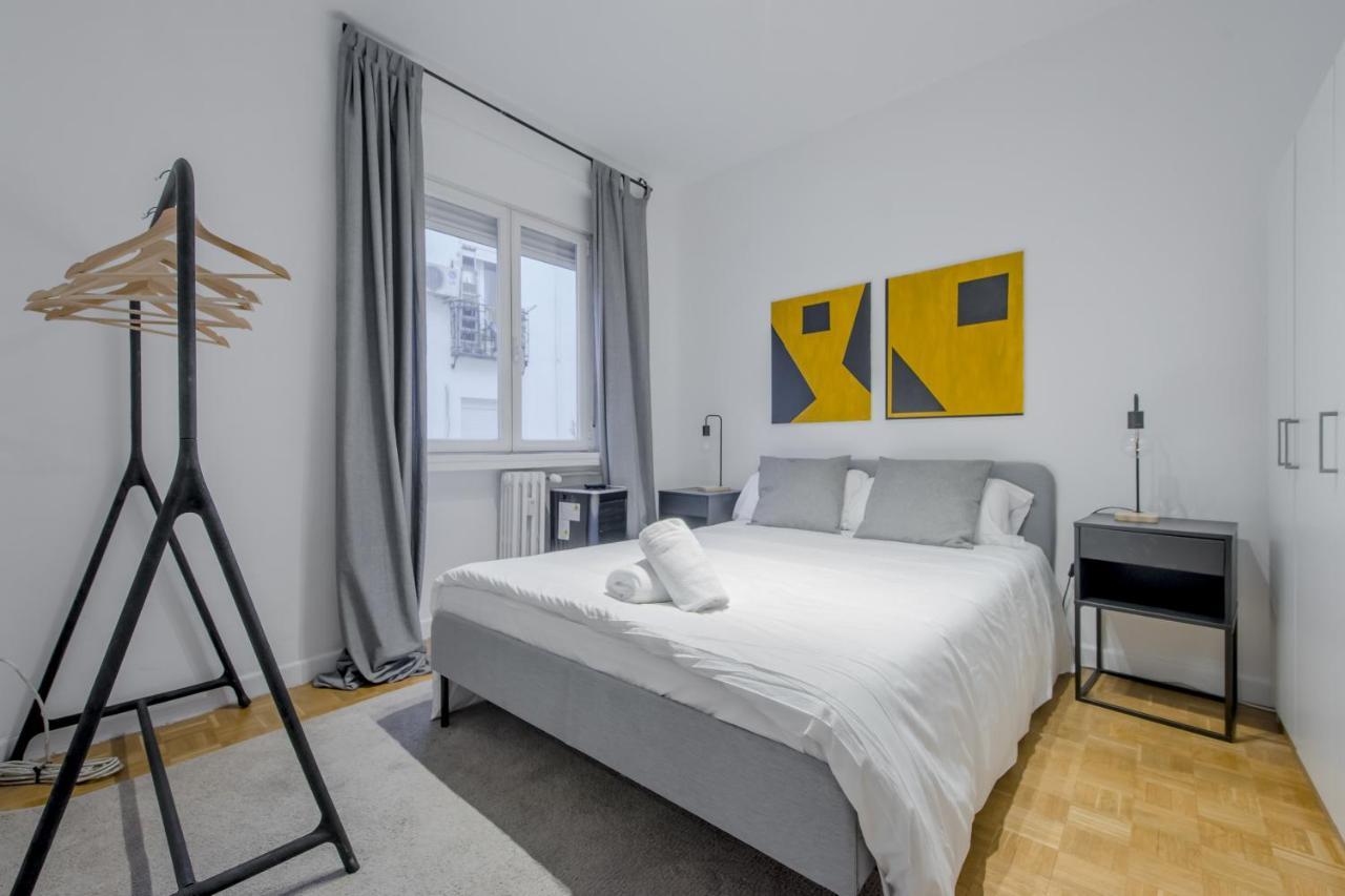 Centrico Apt Para 7P En La Latina/Centro Madrid Kültér fotó